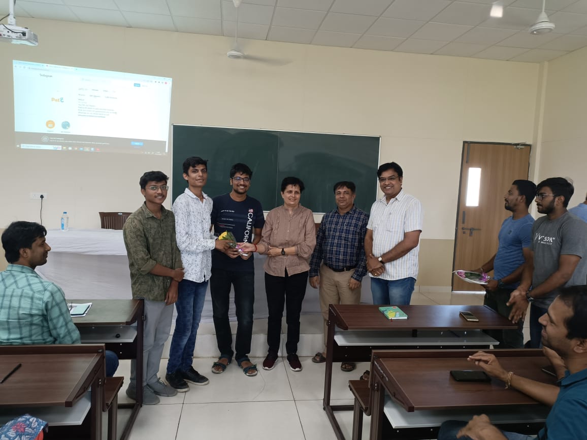 IIIT Surat · 2018 — 2022